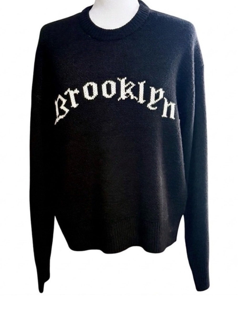 Brooklyn Knit Sweater Black & White Streetwear New York NY Minimalist City Core